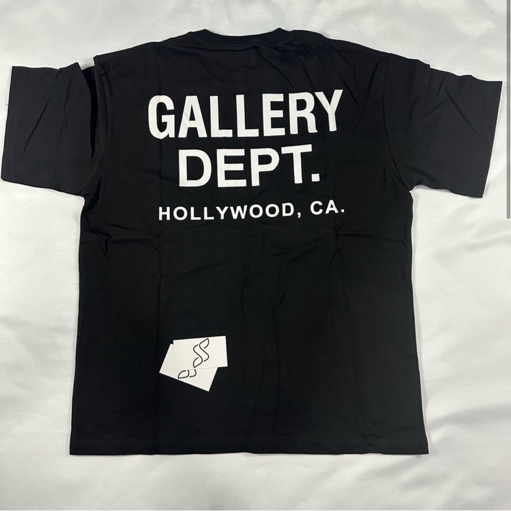 Gallery Dept. Graphic Tee in Black